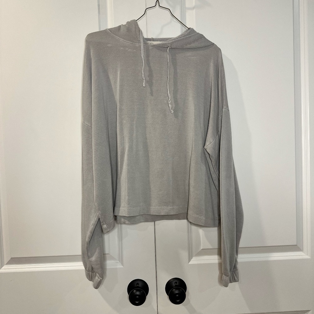 Grey Lovestitch Sweatshirt Size L